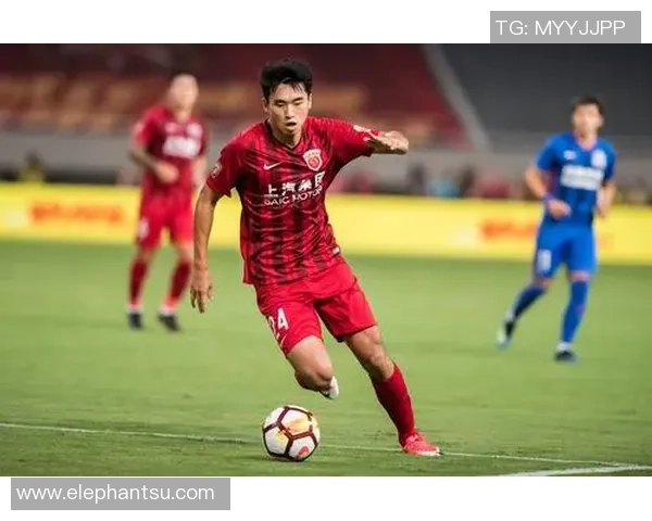 广州羽毛球队以98分领跑冠军赛积分榜展现强劲实力