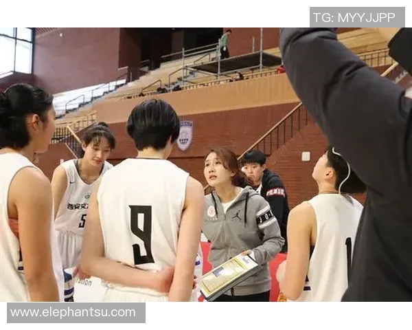 赛后分析深圳篮球队与西安篮球队实力对比及比赛亮点总结 赛后分析深圳篮球队与西安篮球队实力对比及比赛亮点总结